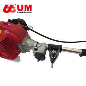 Motor fueraborda portátil UM de 52cc y 2.0HP de 2 tiempos para kayak, canoa y embarcaciones de pesca con inclinación manual y manillar de dirección. - Product Image 2
