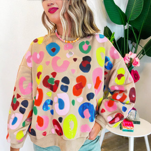 2025 ODM alta qualità foderato Pullover <span class=keywords><strong>felpa</strong></span> per donna Logo anteriore autunno stagione di scarico stampato a farfalla maniche rivetto - Product Image 3