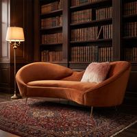 Canapé asymétrique en velours orange, canapé moderne et élégant avec pieds dorés pour hôtel, bibliothèque
