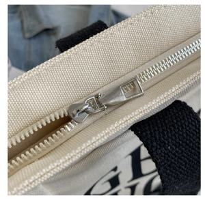 Bolsa de Tela de Algodón Reciclable Personalizada Promocional con Bolsillo, Logotipo Impreso, Color Natural, Bolsas de Compra - Product Image 2