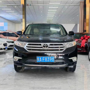 Véhicules japonais Toyota <span class=keywords><strong>Highlander</strong></span> 2.7L <span class=keywords><strong>5</strong></span> places, état d'origine, couleur noire, grand SUV, voiture d'occasion, année 2015 - Product Image 2