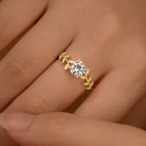 Anello con Design a Foglia di Alloro, Stile Naturale per Donne - Product Image 5