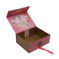 OEM luxe géant personnalisé A5 boîte d'emballage cadeau en carton à poignée magnétique 12x9 produits en papier prix raisonnable fermeture magnétique