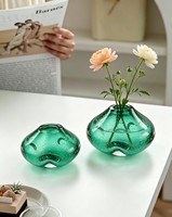 Vase en verre bulle vert en gros, petit vase ovale minimaliste pour fleurs, décoration de table pour maison, mariage, villa, OEM