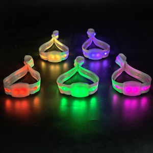 Gurtband 10 LED-Leuchten Benutzer definiertes Logo Fern gesteuertes LED-Armband, DMX Control LED-Armband für Party <span class=keywords><strong>2</strong></span>.4G 20 Zonen erhältlich - Product Image 5