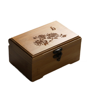 Pine wood flip-top jewelry <b>box</b>, wooden <b>gift</b> and decorative <b>box</b>, solid wood <b>box</b> <b>for</b> <b>bracelets</b> and jewelry. - Product Image 5