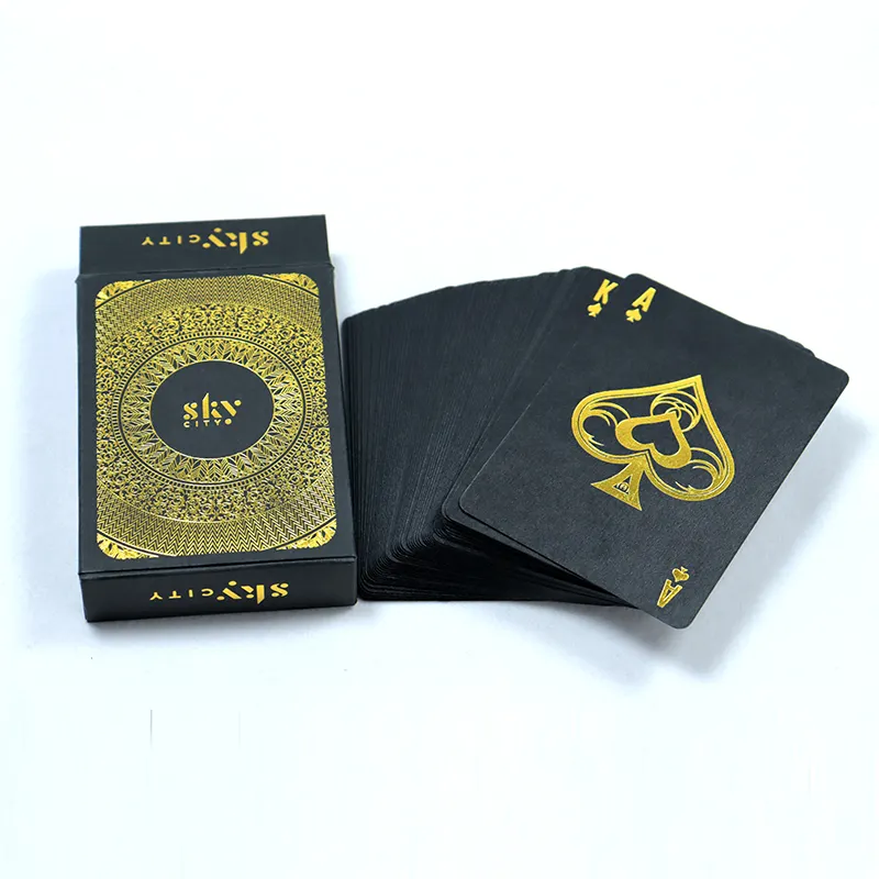 Cartes de poker personnalisées en papier noir estampage à l'or personnalité de jeu carte à jouer en feuille d'or cool carte en papier de haute qualité