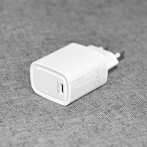 <span class=keywords><strong>2025</strong></span> <span class=keywords><strong>New</strong></span> Arrivals Xách Tay 20W 25W PD EU Tường <span class=keywords><strong>Power</strong></span> <span class=keywords><strong>Adapter</strong></span> Nhanh Chóng Sạc Loại C Điện Thoại Di Động Bộ Sạc Cho Điện Thoại Di Động PD 3.0 5V/3A - Product Image 6