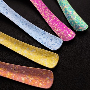 Cuillère en titane pur pour le camping en plein air, antibactérienne, résistante aux hautes températures, motif fleur de glace colorée, tendance et facile à nettoyer, personnalisable - Product Image 5
