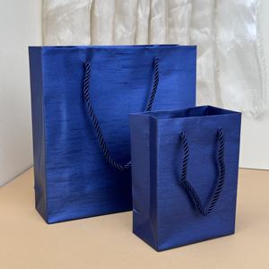 Bolsas de Papel Impresas de Lujo para Bodas y Embalaje de Regalos de Joyería, Personalizadas con su Propio Logotipo para Compras al por Menor - Product Image 6