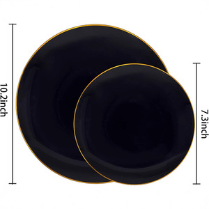 25-teiliges Set aus Einweg-Tellern aus Hartplastik im modernen minimalistischen Stil, schwarze Teller mit goldenen Akzenten am Rand, weiße Teller mit Gold - Product Image 1