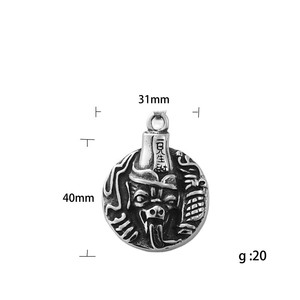 Yunnique Collar con colgante de acero inoxidable para hombre, diseño de cara de calavera retro, patrón geométrico 19048 - Product Image 4