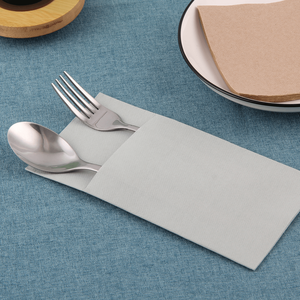 <span class=keywords><strong>Serviettes</strong></span> de table jetables grises 2 plis écologiques 40x40cm <span class=keywords><strong>pré</strong></span>-<span class=keywords><strong>pliées</strong></span> en sachet pour restaurants, mariages, traiteurs (vente en gros) - Product Image 1