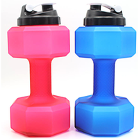 Bouteilles d'eau Madou 2,2L Gym sans BPA en forme d'haltère colorées demi-gallon lave-vaisselle et eau bouillante sans danger pour le camping