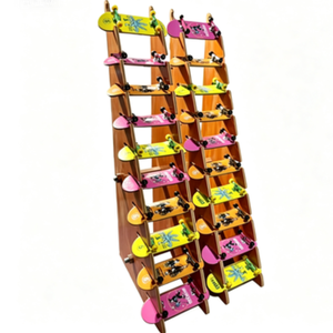 แท่นวางโชว์สเก็ตบอร์ดนิ้วมือแบบแขวน ทำจากไม้เมเปิลแคนาดา ผลิตด้วยวิธีการหล่อแบบแรงโน้มถ่วง กันน้ำ ใช้ได้ทั้งผู้ชายและผู้หญิง - Product Image 1