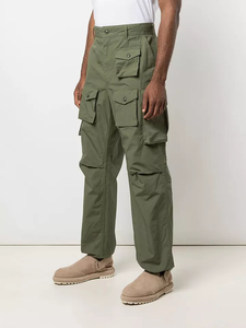 Servizio OEM Pantaloni <span class=keywords><strong>Cargo</strong></span> Personalizzati da Uomo <span class=keywords><strong>Verde</strong></span> Oliva con Tasche Multiple, Polsini con Coulisse, Tessuto Ripstop - Product Image 5