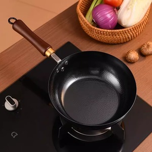 Zhangqiu Hammered Iron Mini Wok 28cm Uncoated Non-stick Stir Fry Pan For Household Cooking - Product Image 1