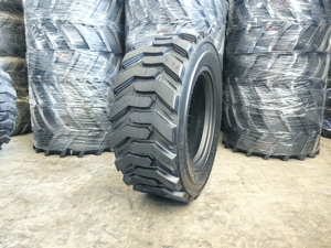 ยางรถตักล้อยางแบบใหม่ รุ่น 12-16.5-L5A พร้อมล้อและอุปกรณ์เสริมอื่นๆ - Product Image 4