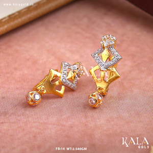 Pendientes Elegantes con Diseño Cuadrado Dorado para Mujer, Pendientes Colgantes de Diseñador - Product Image 3