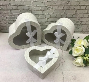 Caja de dulces con logotipo personalizado, caja de cartón de lujo con forma de corazón, 3 Cajas de Regalo - Product Image 3