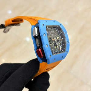 Montre mécanique squelette automatique chronographe à secondes partagées style Tonneau en fibre de carbone, bracelet en caoutchouc, modèle Blue Orange RM 65-01 - Product Image 4