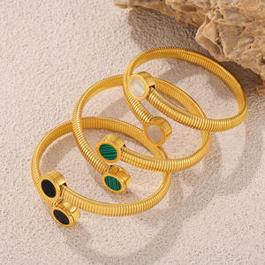 Pulsera <span class=keywords><strong>de</strong></span> Acero Inoxidable con Diseño Acrílico <span class=keywords><strong>de</strong></span> Concha Blanca Incrustada en Forma <span class=keywords><strong>de</strong></span> Garganta <span class=keywords><strong>de</strong></span> Ganso Simple y Personalizada YF3851 - Product Image 3