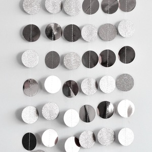 Guirnalda de láminas doradas con puntos circulares, decoración brillante colgante para cumpleaños, bodas y fiestas - Product Image 5