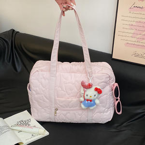 Nueva Bolsa de Viaje con Estampado de Corazones para Mamá, Ligera, Bandolera, de Gran Capacidad, con Funda para Equipaje - Product Image 1
