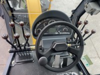 Niveleuse à moteur 6 roues motrices 215HP GR215A