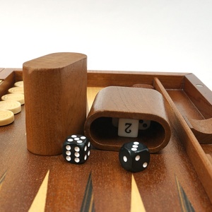 Nhà Máy Bán Buôn Sang Trọng Gỗ <span class=keywords><strong>Backgammon</strong></span> Trò Chơi Thiết Lập 38Cm 15Inch <span class=keywords><strong>Backgammon</strong></span> Board Hộp Biểu Tượng Tùy Chỉnh Cho Bảng Phát triển Trò Chơi - Product Image 4