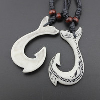 Collier de plage d'été en résine sculptée Sea Wave Choker New Zealand Maori Fish Hook Charms Necklace Moana Fishhook Pendant Jewelry