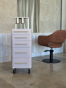 Carrito <span class=keywords><strong>de</strong></span> Salón <span class=keywords><strong>de</strong></span> Belleza Resistente con 4 Ruedas, 5 Cajones, Herrajes Dorados y Bandeja Extensible para Estilistas - Product Image 6