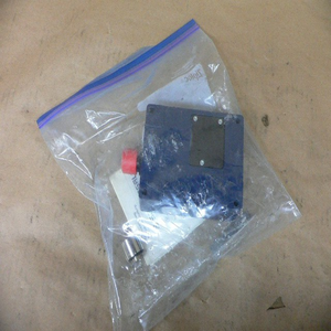 โซลินอยด์อินเตอร์ล็อคแบบมีคีย์ รุ่นใหม่ล่าสุด & PLC Azm 415-11/02Zpkt 24Vac/Dc (101186852) *ผลิตภัณฑ์ระบบอัตโนมัติอุตสาหกรรม-คุ้มค่าที่สุด - Product Image 1