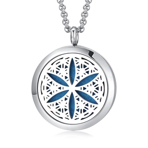 Wholesale Custom Stainless Steel Classic Aromatherapy <b>Essential</b> <b>Oil</b> <b>Diffuser</b> Necklace Pendant for Anniversary - Product Image 4