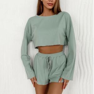 Ensembles de vêtements de nuit pour femmes personnalisés, vêtements de détente décontractés à manches longues avec short en tissu tricoté pour les saisons d'automne - Product Image 4