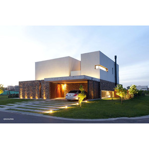 Villa Moderna con Estructura de Acero Ligero, Residencia Privada con Diseño de Techo Plano - Product Image 2