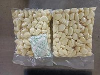 Gousse d'ail pelée fraîche aimablement de sac sous vide et pot de qualité d'ail pelé prix moins cher