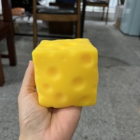 En stock – Jouet anti-stress en forme de fromage, mignon, à rebond rapide, rempli de farine, 7,5 cm, pour la décoration de bureau et le soulagement de l'anxiété