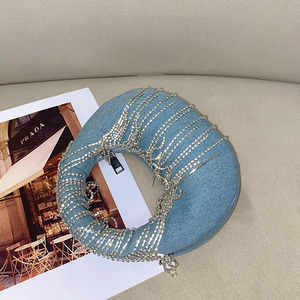 半月形流浪汉牛仔裤手提包牛仔流苏水钻手提包水钻流苏钱包女女士饺子月牙手包 - Product Image 5