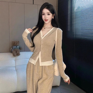 Women's Knitted Two-Piece Set Full Sleeve Splicing High Waist Wide Leg Pants Solid Color Casual Suit Apricot Black - Product Image 4