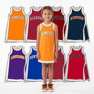 Robe de sport sans manches personnalisée pour filles avec logo d'équipe scolaire imprimé et short, tenue respirante pour les jours de match - Product Image 1