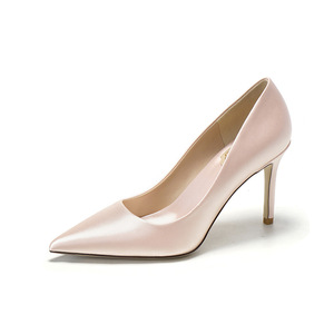 Tacones Bajos Blancos de Seda Personalizados y Económicos, Talla 43, Punta en Pico, Estilo Pirámide para Novia, para Boda - Product Image 6