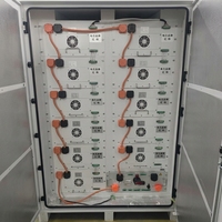 Système de stockage d'énergie solaire avec batterie au lithium empilable HV pour station d'alimentation hybride hors réseau
