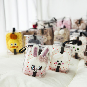 Jingwen OEM calcetines dễ thương giáng sinh nửa lông cừu vớ đóng hộp vớ bán buôn - Product Image 5