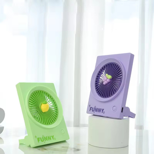 <span class=keywords><strong>พัดลม</strong></span><span class=keywords><strong>ตั้งโต๊ะ</strong></span>ที่ใช้พลังงานจากแบตเตอรี่ USB <span class=keywords><strong>พัดลม</strong></span><span class=keywords><strong>ตั้งโต๊ะ</strong></span><span class=keywords><strong>ทรง</strong></span><span class=keywords><strong>สี่เหลี่ยม</strong></span> <span class=keywords><strong>พัดลม</strong></span><span class=keywords><strong>ตั้งโต๊ะ</strong></span>ชาร์จ USB <span class=keywords><strong>พัดลม</strong></span><span class=keywords><strong>ตั้งโต๊ะ</strong></span>ดีไซน์รูปการ์ตูนน่ารัก <span class=keywords><strong>พัดลม</strong></span><span class=keywords><strong>ตั้งโต๊ะ</strong></span>สำหรับใช้ในร่ม - Product Image 6