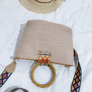 <span class=keywords><strong>Ethnique</strong></span> <span class=keywords><strong>bohème</strong></span> style paille <span class=keywords><strong>sac</strong></span> à main coloré <span class=keywords><strong>sac</strong></span> à bandoulière gland dames <span class=keywords><strong>sac</strong></span> - Product Image 6