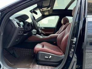 Auto Usado en Venta, <span class=keywords><strong>BMW</strong></span> <span class=keywords><strong>X6</strong></span> XDrive30i 2022, Paquete M Sport, SUV Usado, Volante a la Izquierda, Automático, Lujoso, 265hp, Tracción en las Cuatro Ruedas, Excelente Estado - Product Image 3