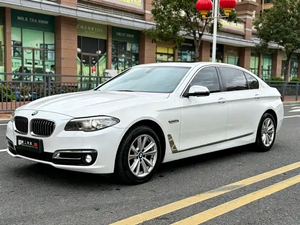 Voitures d'occasion à vendre : BMW 520Li 2013, finition élégante, 2.0T Turbo, propulsion arrière, cuir, jantes R17, faible kilométrage, berline de luxe avec rapport d'inspection - Product Image 6