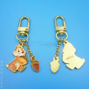 Porte-clés en métal en forme d'animal de dessin animé, pendentif en alliage plaqué or peint, pour cadeau - Product Image 3
