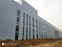 Installation rapide de bâtiments d'entrepôt préfabriqués, ateliers de préfabrication en structure métallique et usines prêtes à la vente.